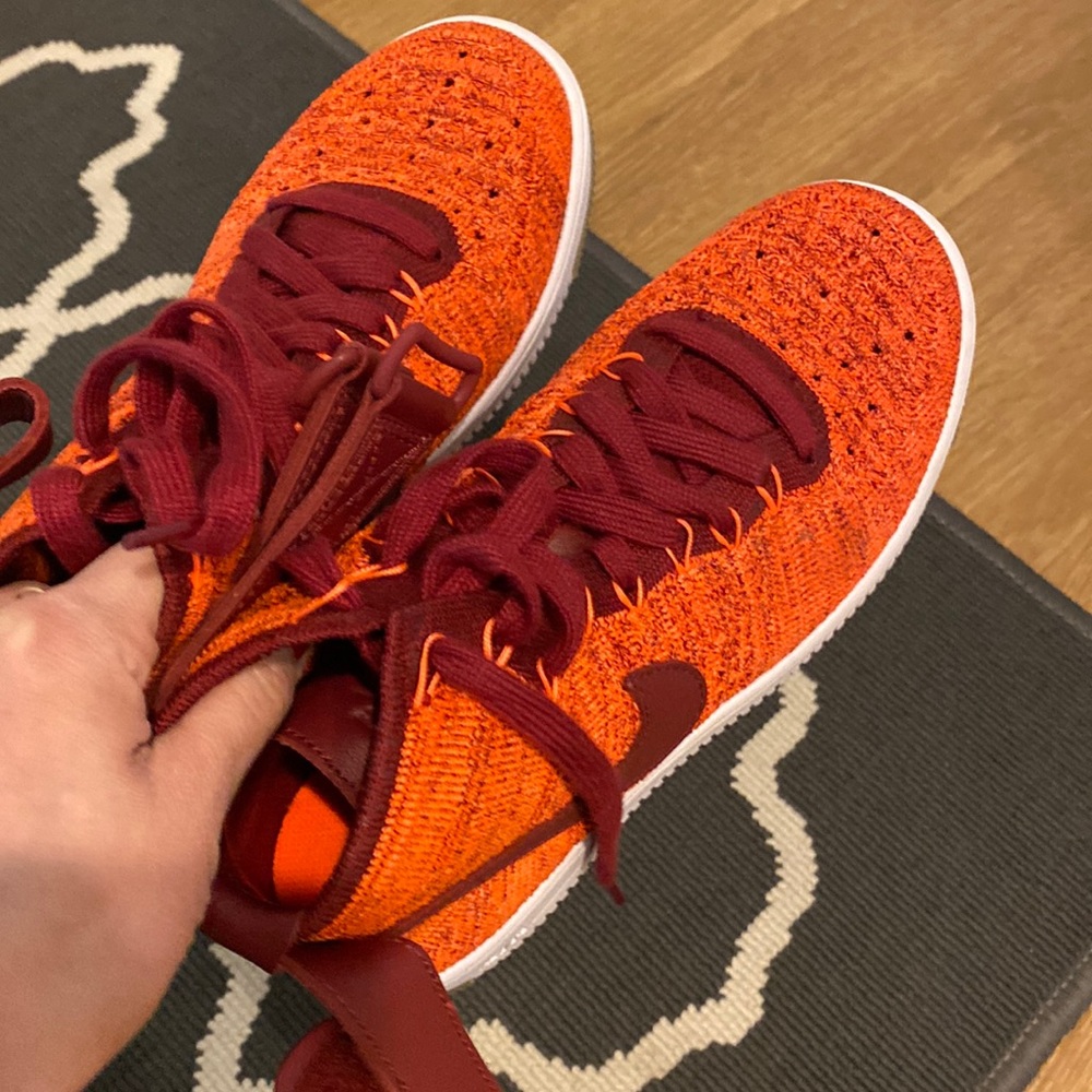 Nike air size 6 womens